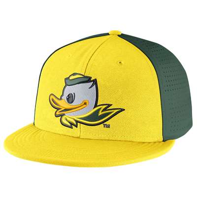 Nike Oregon Ducks Players True Swoosh Flex Hat