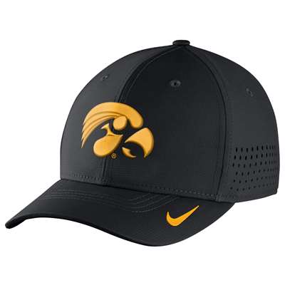 Nike Iowa Hawkeyes Vapor Sideline Swoosh Flex Hat